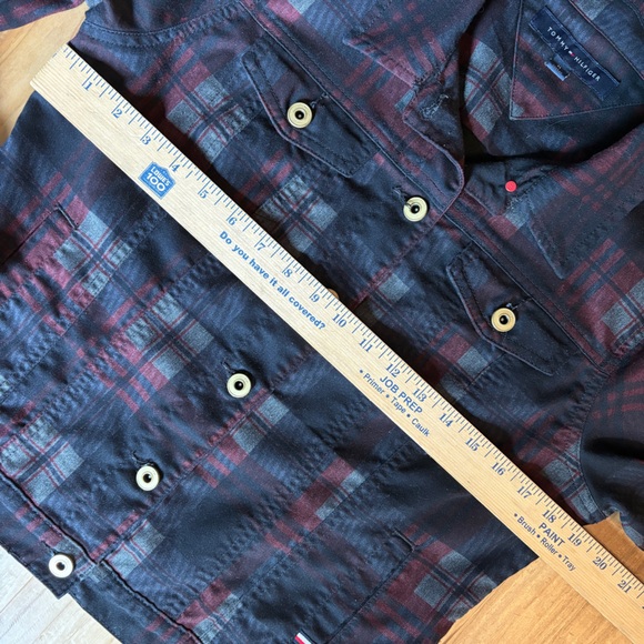 Tommy Hilfiger Red Gray Black Plaid Lightweight Trucker Jacket Medium - Picture 7 of 8